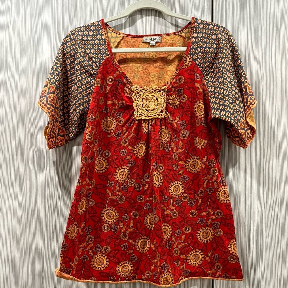 Live and Let Live | Boho Floral Tee | Red, Yellow,‎ Blue | Petite Large